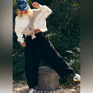 Free People Quinn Pants. Size Small